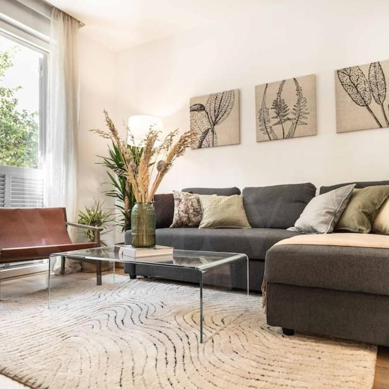 Calm apartment with private patio by REMS - Apartamento de 1 dormitorio - 1