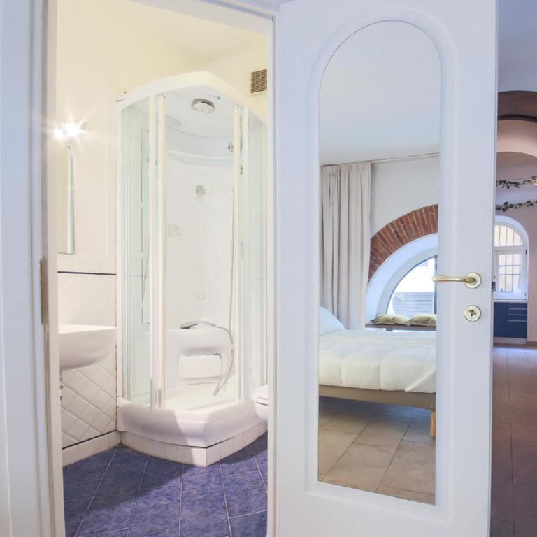 Duomo Deluxe Apartment - Appartamento con 2 Camere da Letto - 7