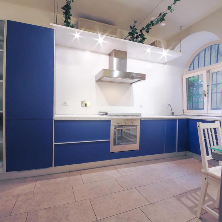 Duomo Deluxe Apartment - Appartamento con 2 Camere da Letto - 15