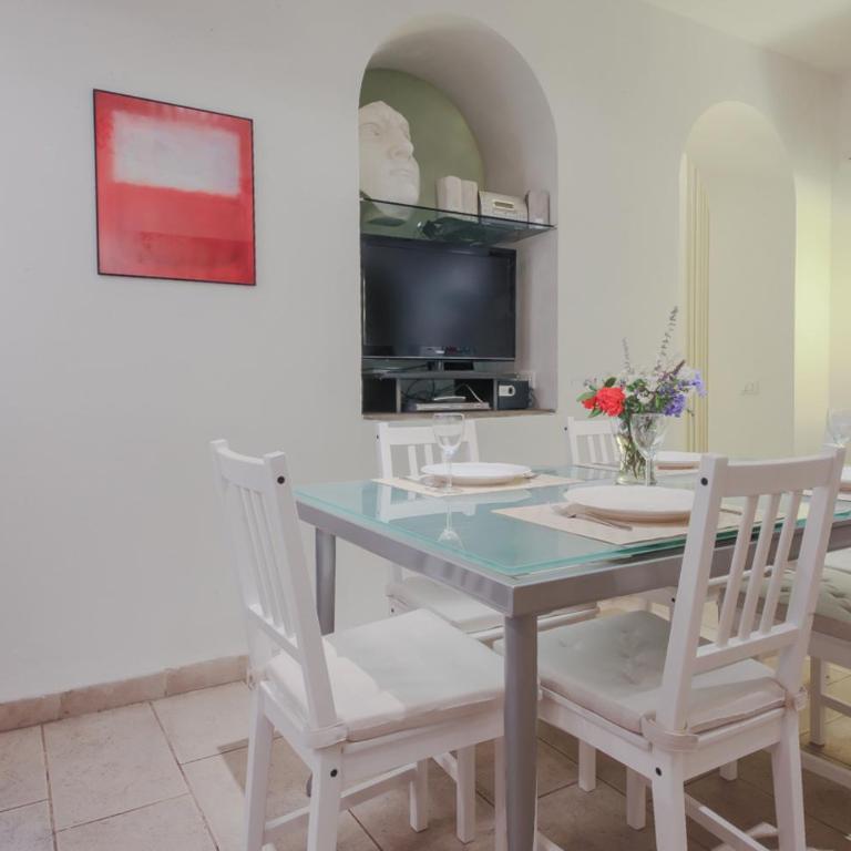 Duomo Deluxe Apartment - Appartamento con 2 Camere da Letto - 17