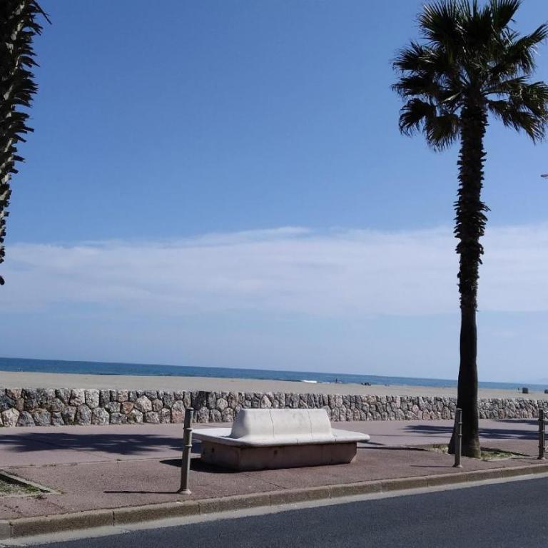 Appartement T2 vue Mer et Port,2 balcons, Parking privé - Apartamento con vistas al mar - 26