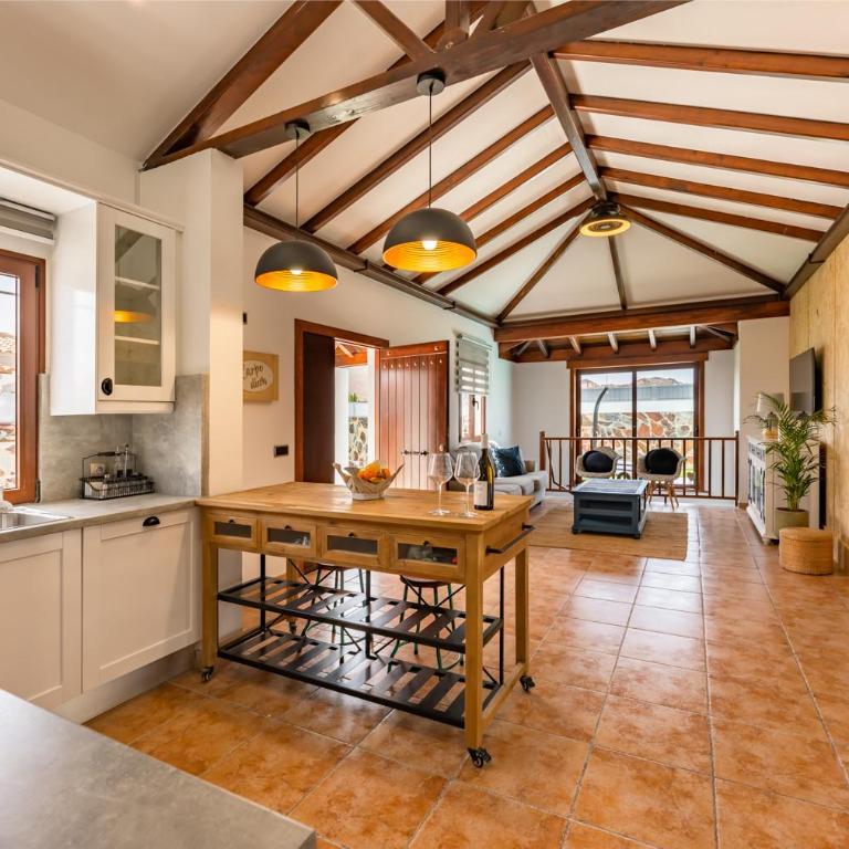 Villa Paula's Dream Private Pool Corralejo By Holidays Home - Villa con piscina privada - 8