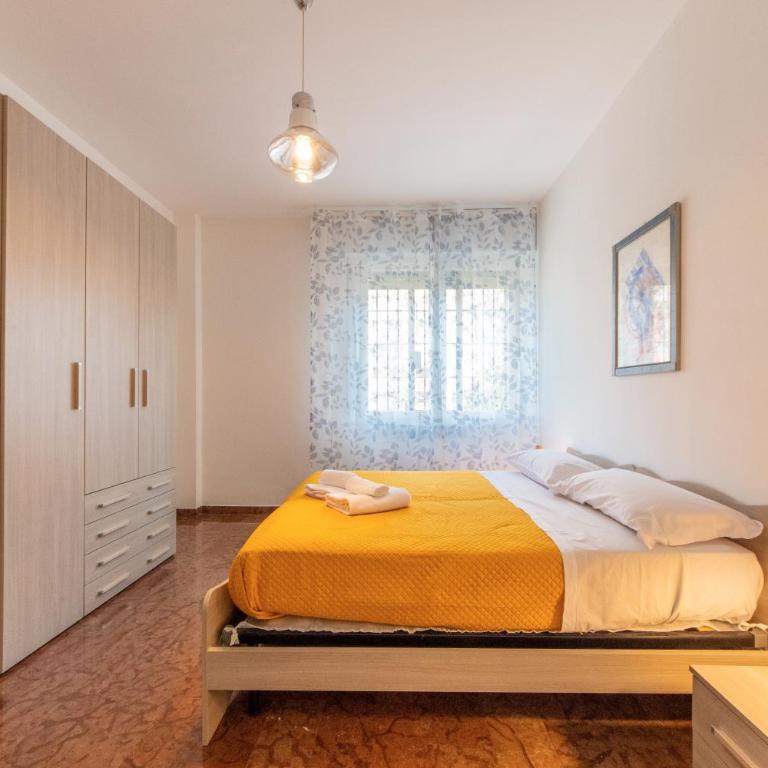 HouSmart Cimabue 1 - Two-Bedroom Apartment - 2
