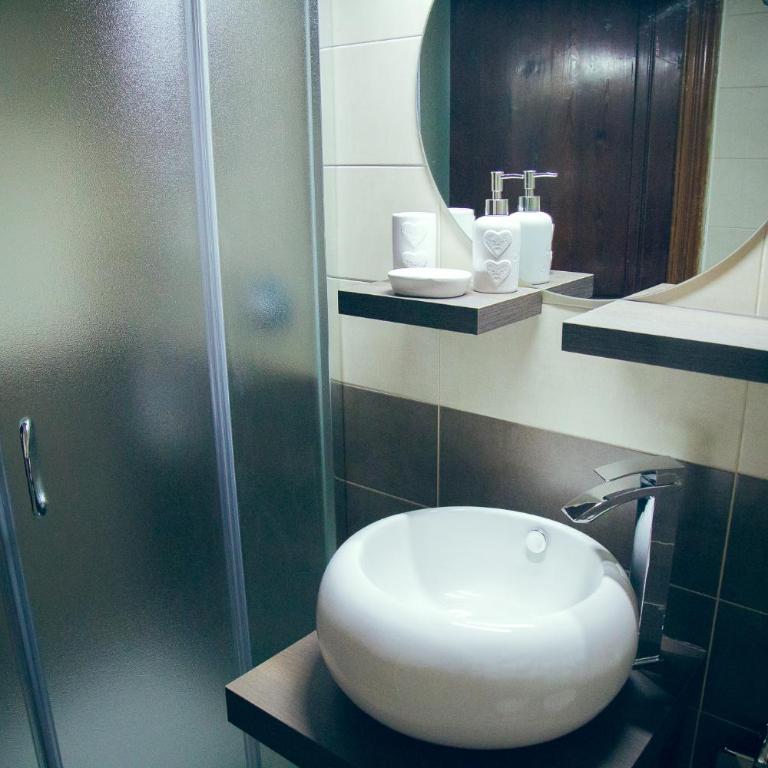 I Racconti di Partenope - Double Room with Balcony - 5