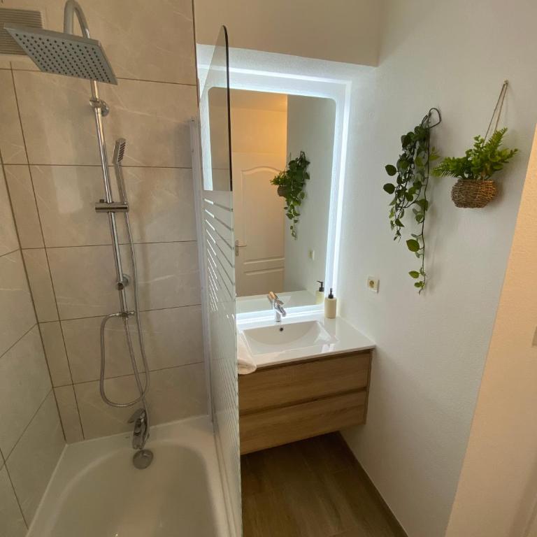 Appartement cosy, vue imprenable - Apartamento de 1 dormitorio - 6