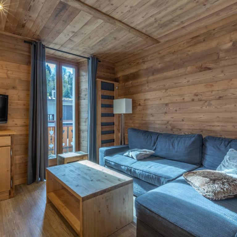 Charmant 4 pièces en centre village, proche pistes - 8 pers, Wifi, parking, balcon, animaux acceptés - FR-1-437-48 - Appartement (8 Adultes) - 1