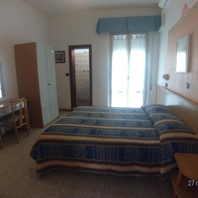 Hotel Rosy - Camera Matrimoniale - 3