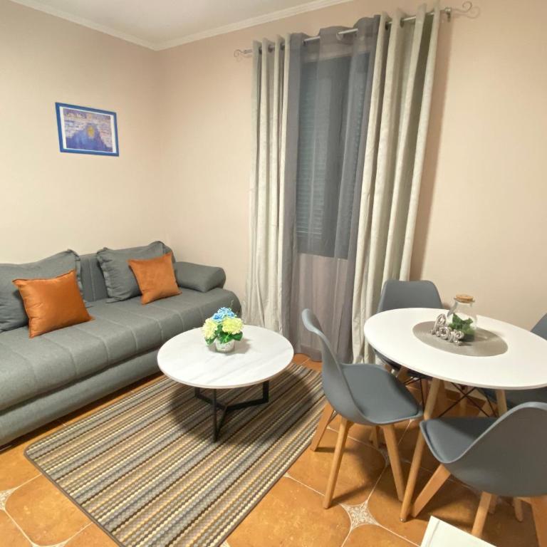 Aquata Apartments - One-Bedroom Apartment - 6
