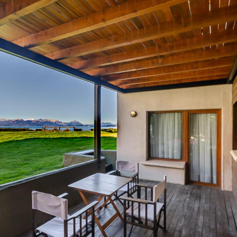 Villa Huapi - Apartment with Lake View - 1