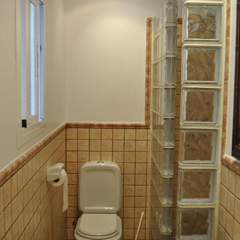 Hostal Ripoll Ibiza - Habitación Individual con baño compartido - 4