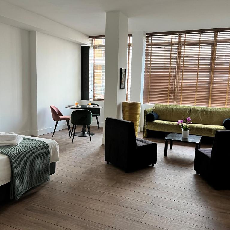 Alèa Rooms - Camera Familiare - 1