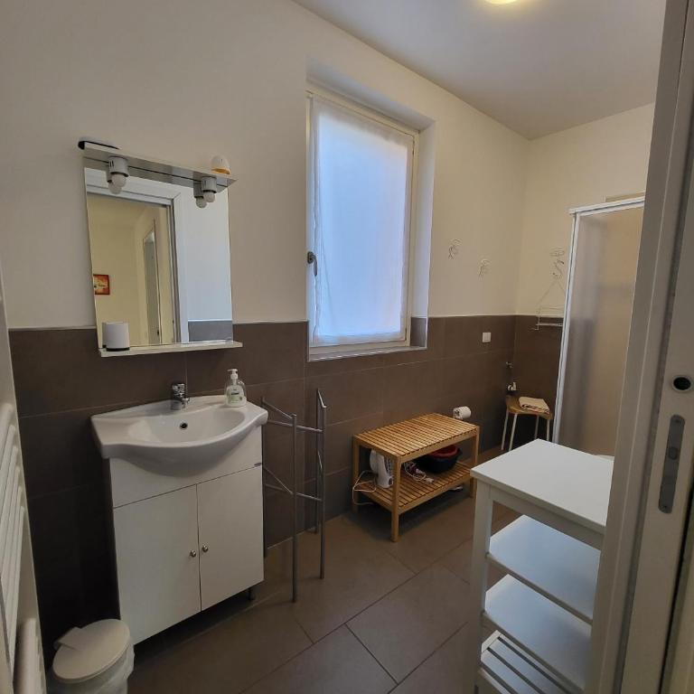 Red Apartment - Residenza Silvana - Appartamento con 2 Camere da Letto - 14