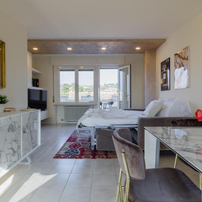 Bardolino fronte Lago di Garda, la finestra sull'acqua - Appartamento con 1 Camera da Letto - 20