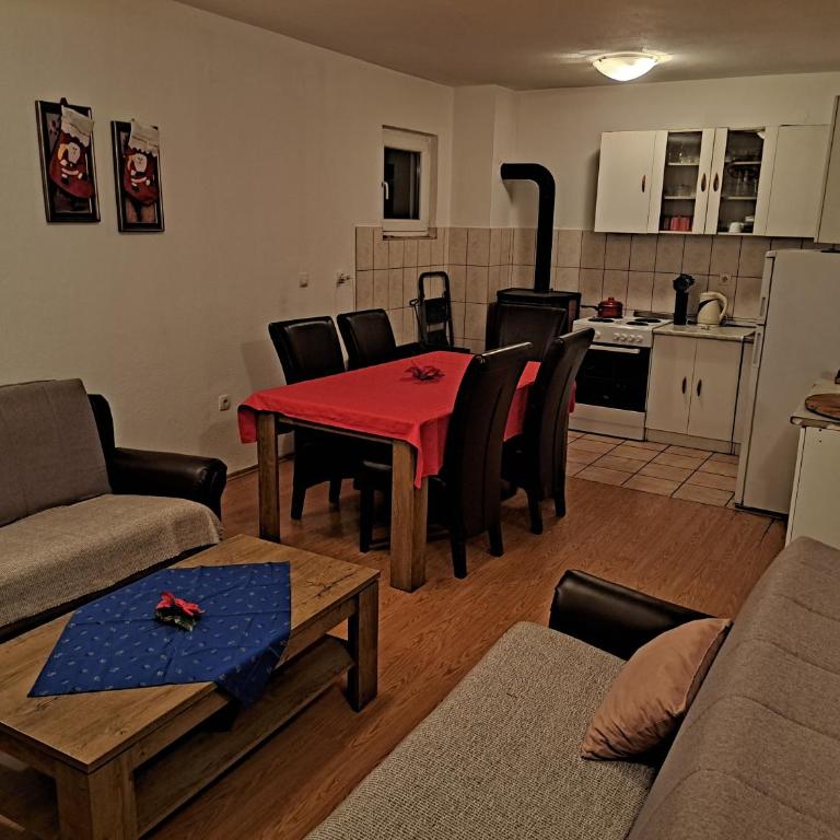 Vikendica Vlahić, Goranci - Two-Bedroom House - 2