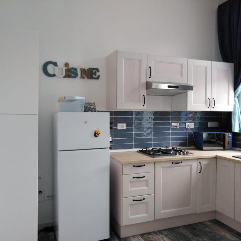 Casina Blu - One-Bedroom House - 11