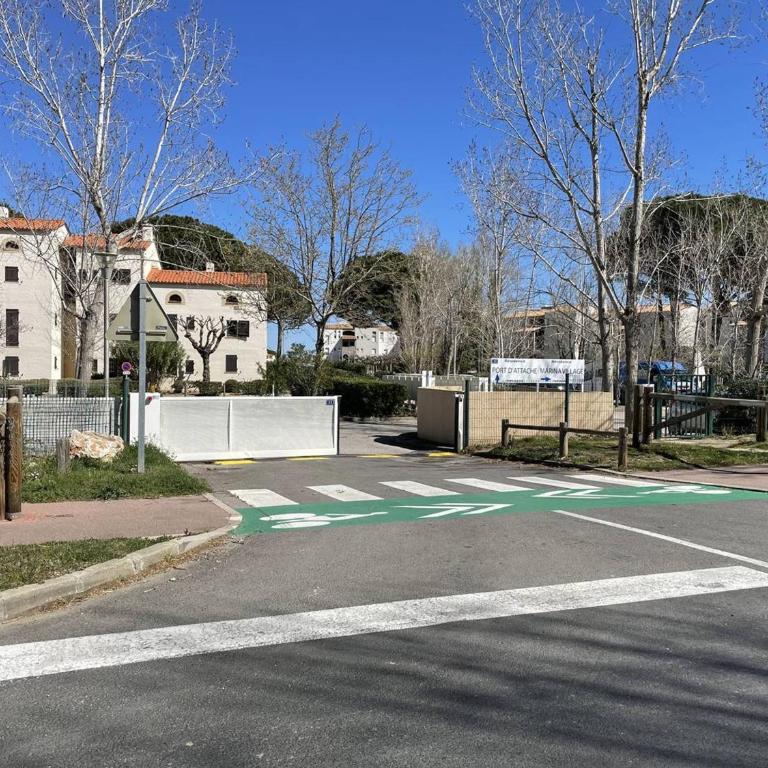 Studio mezzanine 4 couchages, animaux admis, parking sécurisé, proche commerces - FR-1-106-85 - Apartment - 5