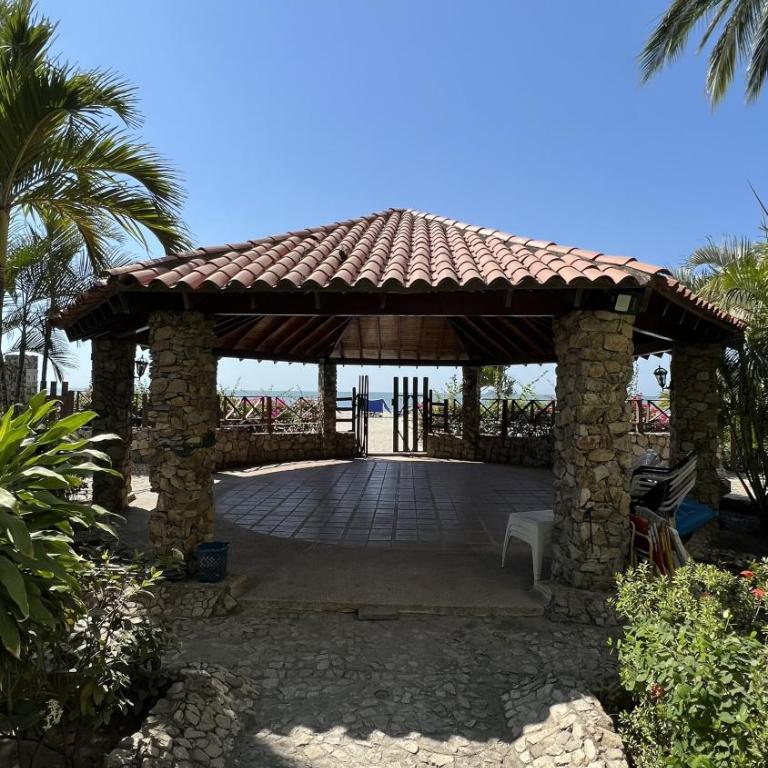 Apartamento con salida a la playa - Apartamento de 2 dormitorios - 10