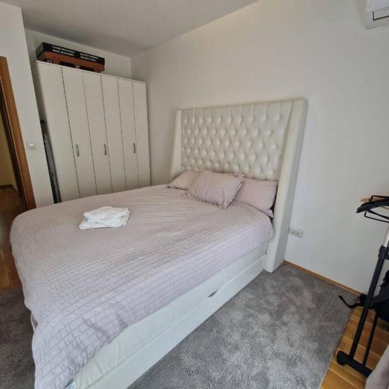 Your second home in Podgorica - Apartman sa 2 Spavaće Sobe - 18