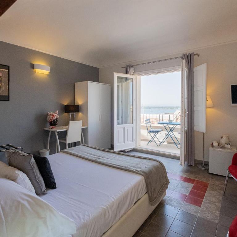 Palazzo Gilistro - Camera Deluxe Matrimoniale con Vista Mare - 2