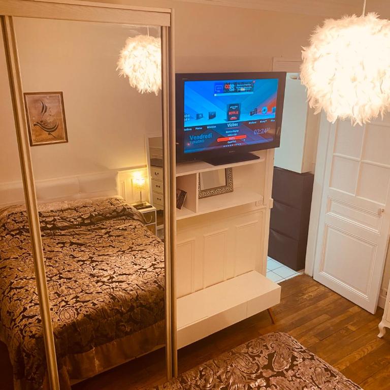 Paris parc Buttes-Chaumont - Appartement 1 Chambre - 18