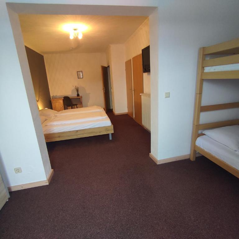 Pension Hoogerland - Familienzimmer mit Balkon - 2