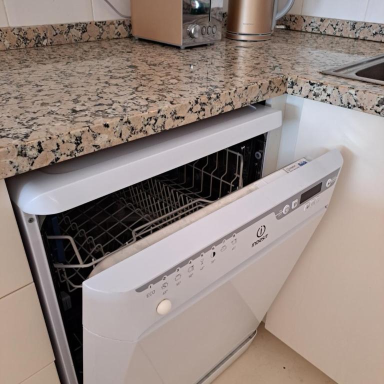 Cozy 2 Bedroom Apartment in Costa Adeje - Apartamento de 2 dormitorios - 16