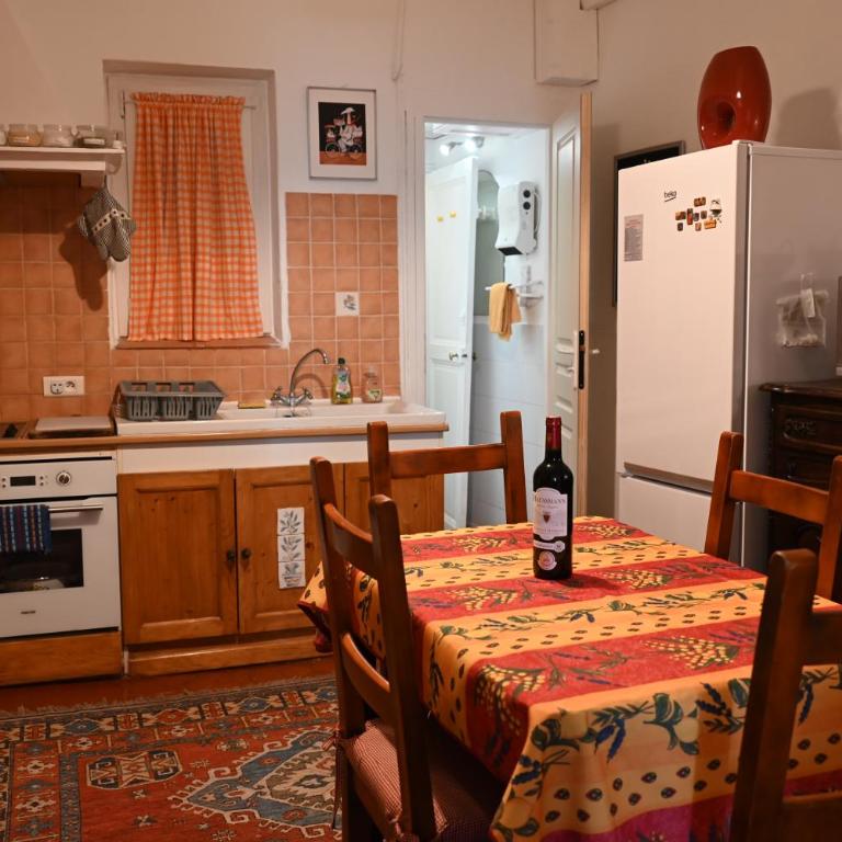 Family Apartment 2BR Old Town near Beach AC - Appartement 2 Chambres - 24
