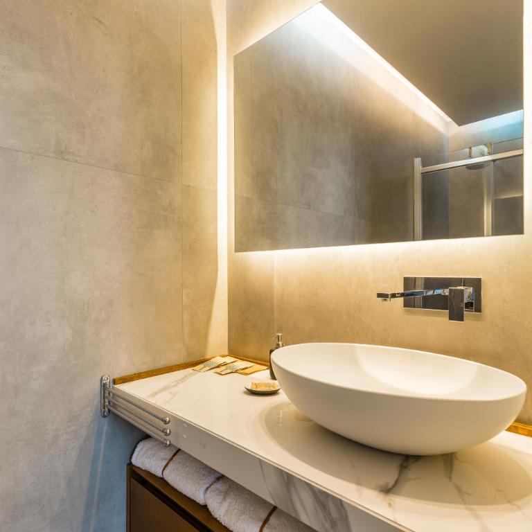 B&B Civico 33 - Camera Quadrupla con Bagno Privato - 5
