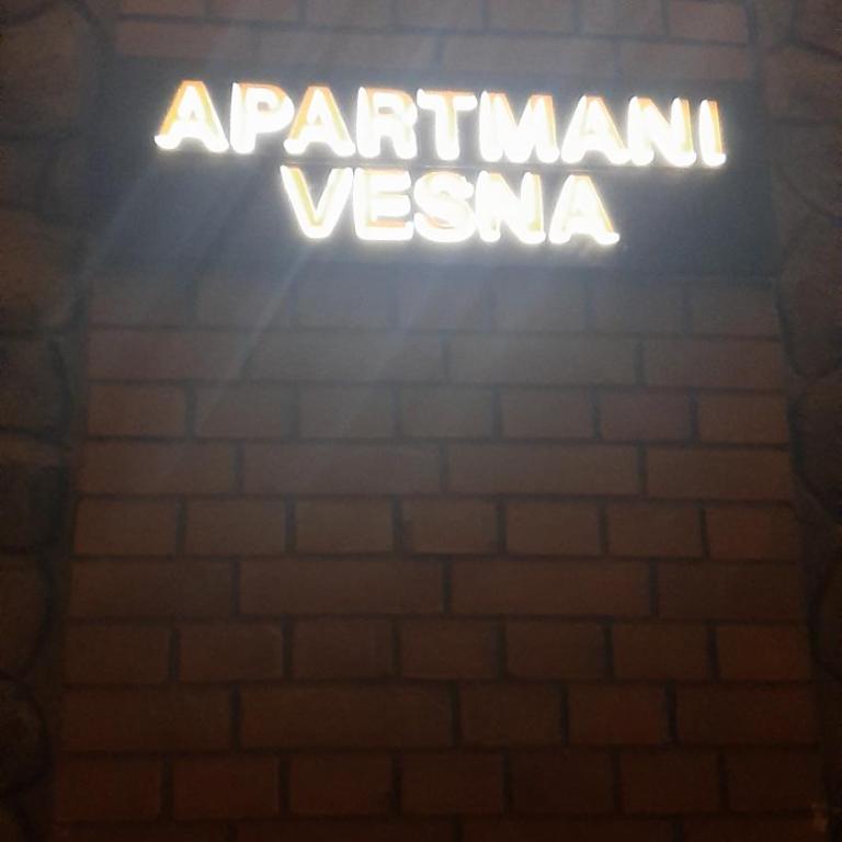 Apartmani Vesna - Dvokrevetna Soba sa Bračnim Krevetom - 16