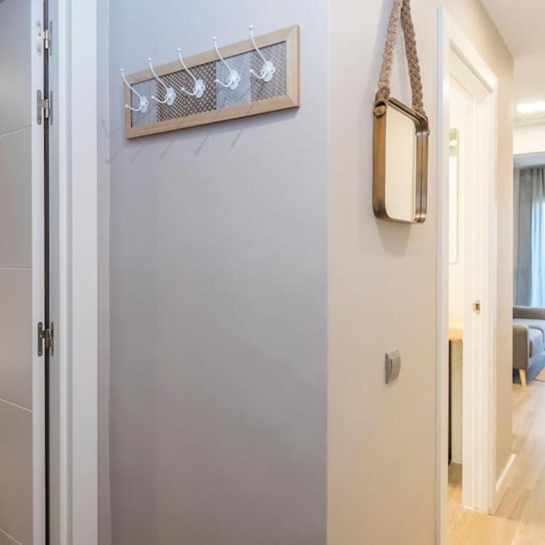 BeBarceloner Sant Andreu Apartments - 3 bedrooms with terrace - Three-Bedroom Apartment - 18