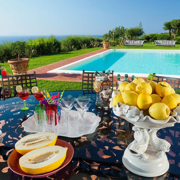 Estella - Villa con Piscina Privata - 9