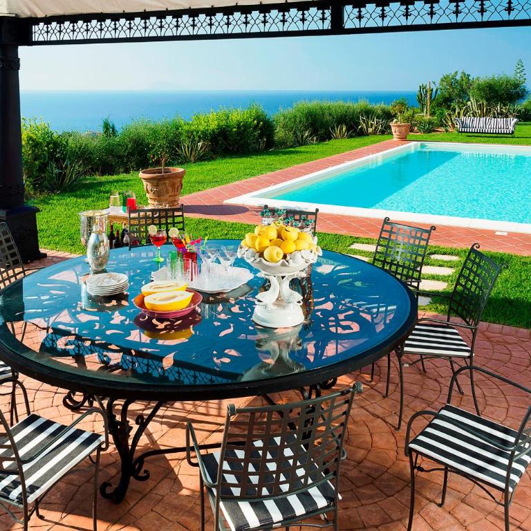Estella - Villa con Piscina Privata - 10