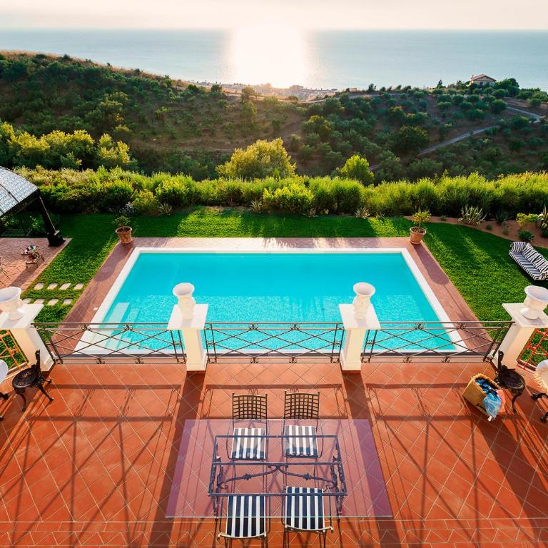 Estella - Villa con Piscina Privata - 13