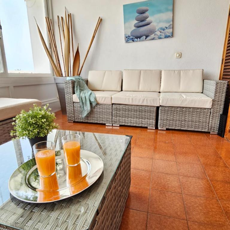 NEW HOLIDAYS BEACH & POOL, AIRCOND, Playa de las Americas, Tenerife - Apartamento - 50