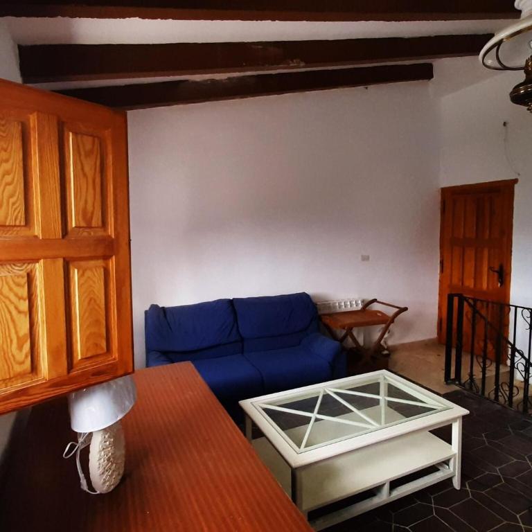 Villa near Valencia with Private Pool - Five-Bedroom Villa - 16