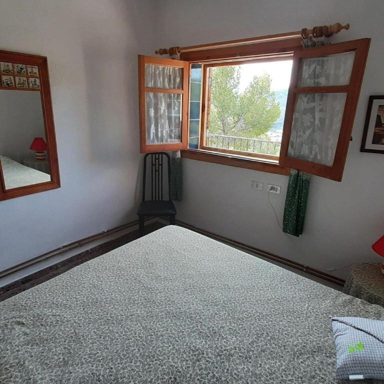 Villa near Valencia with Private Pool - Five-Bedroom Villa - 14