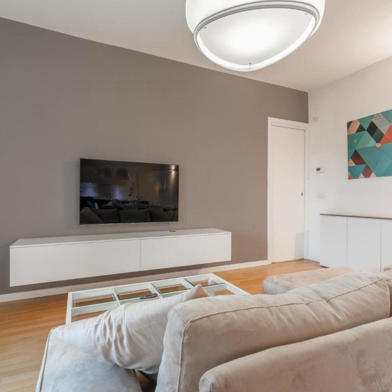 The Best Rent - Modern three-bedroom apartment with terrace in Cenisio district - Appartamento con 3 Camere da Letto - 4