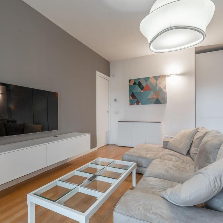 The Best Rent - Modern three-bedroom apartment with terrace in Cenisio district - Appartamento con 3 Camere da Letto - 3