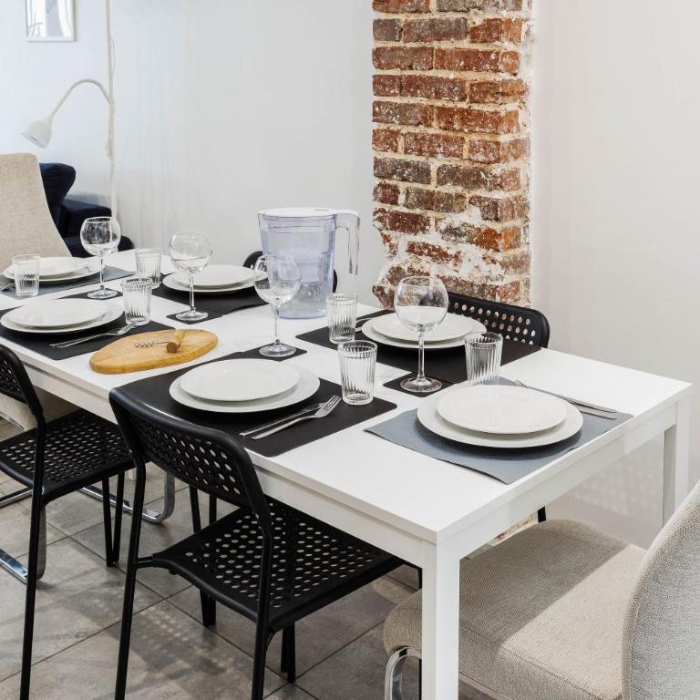 Rare! private garden in Paris, close to Sacre Coeur Basilica! - Appartement - Rez-de-Chaussée - 27