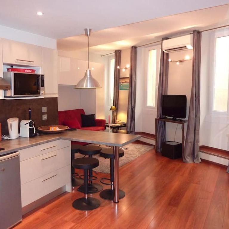 Vieux Nice 2 pièces Appartement MONACO - Appartement 1 Chambre - 1