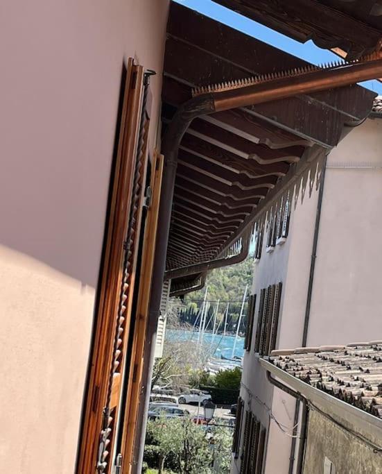 La Piccola Casa al Lago - Intera casa con 3 camere e 2 box - Casa con 3 Camere da Letto - 7