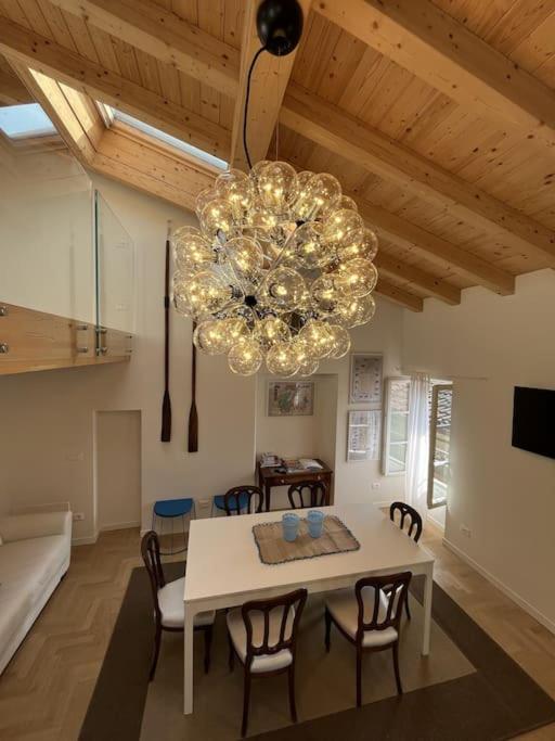 La Piccola Casa al Lago - Intera casa con 3 camere e 2 box - Casa con 3 Camere da Letto - 17
