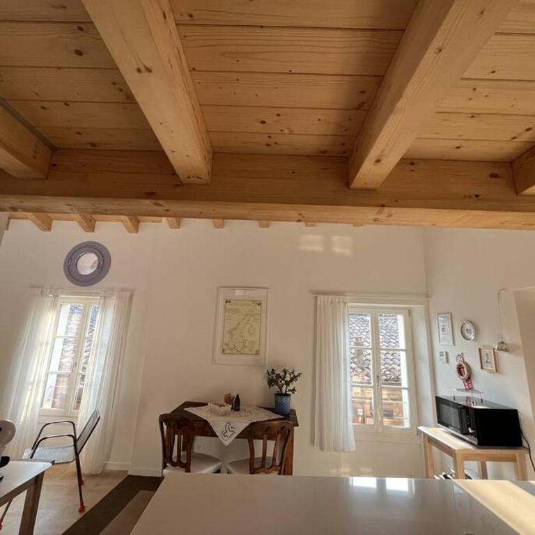 La Piccola Casa al Lago - Intera casa con 3 camere e 2 box - Casa con 3 Camere da Letto - 18