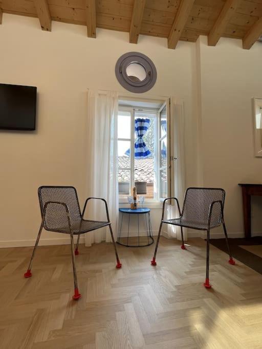 La Piccola Casa al Lago - Intera casa con 3 camere e 2 box - Casa con 3 Camere da Letto - 27