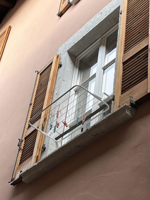 La Piccola Casa al Lago - Intera casa con 3 camere e 2 box - Casa con 3 Camere da Letto - 54