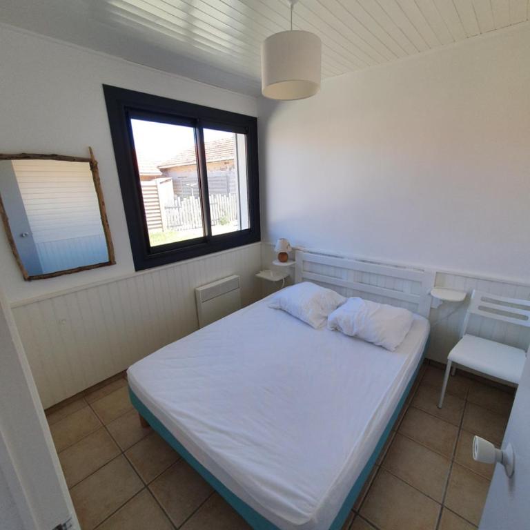 Maison calme à 50 m de la plage - Maison 2 Chambres - 6