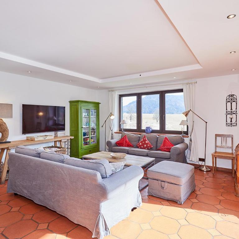 Chalet Chiemgau - Haus mit 4 Schlafzimmern - 1