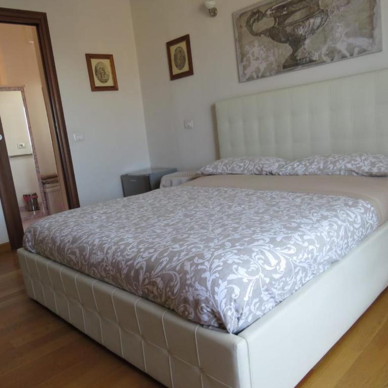 Luna Rossa Rooms - Double Room with Balcony and Sea View - 7