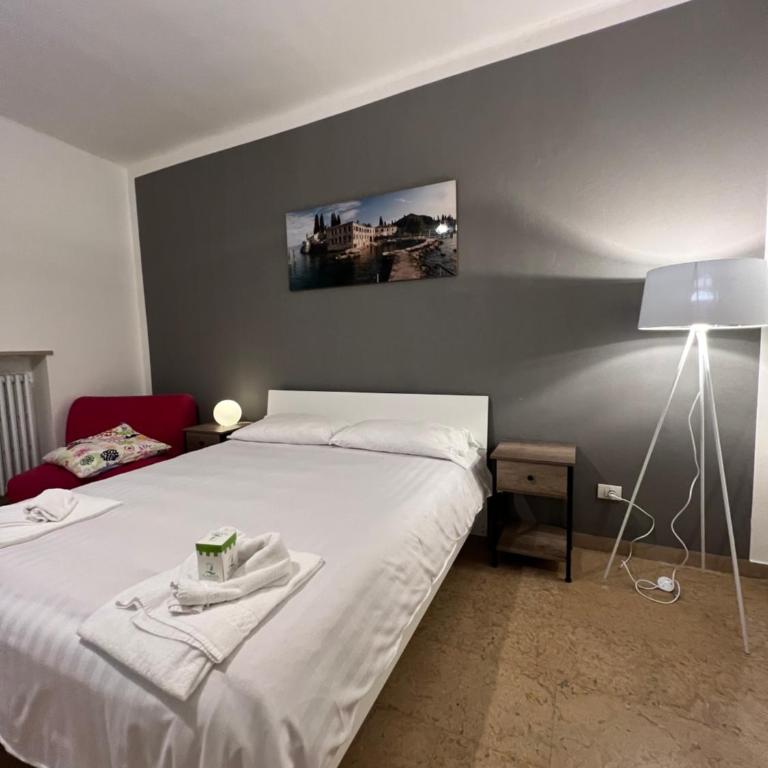 Villa CorteOlivo Rooms - Camera Quadrupla con Bagno Privato - 3