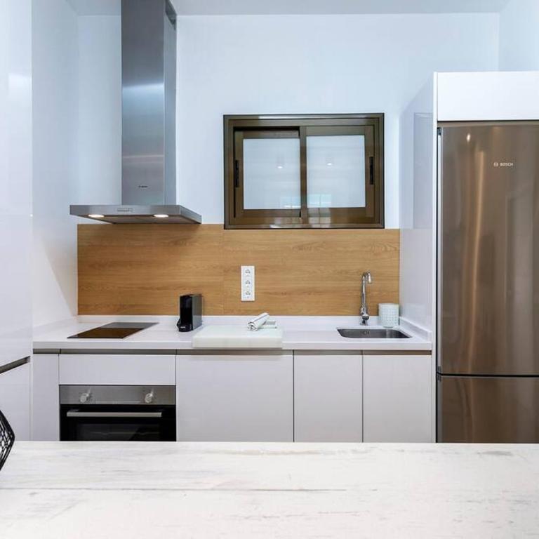 Chic apartment with parking in the heart of Malaga REMS - Apartamento con balcón - 19